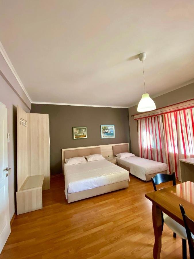 Hotel Bojko Vlorë Exterior foto