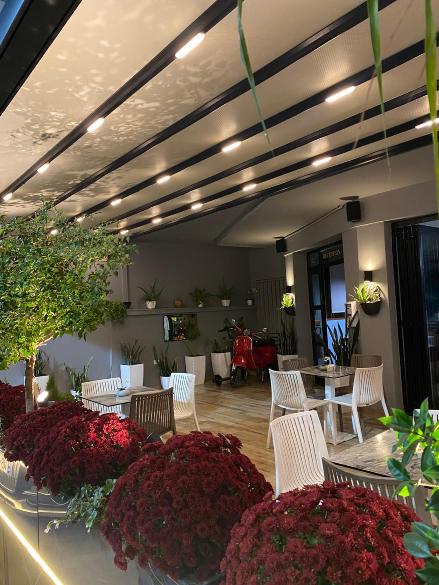 Hotel Bojko Vlorë Exterior foto